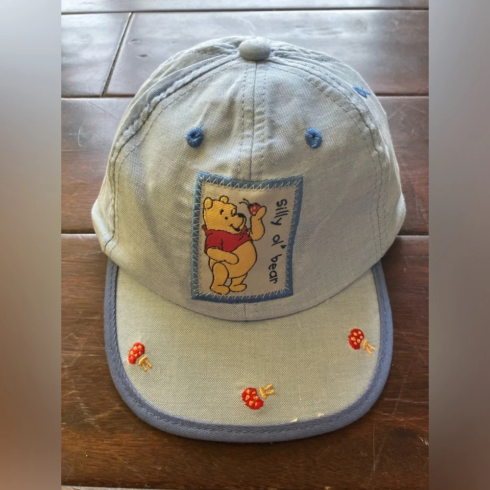 Vintage Winnie the Pooh Silly O Bear Baby Hat
